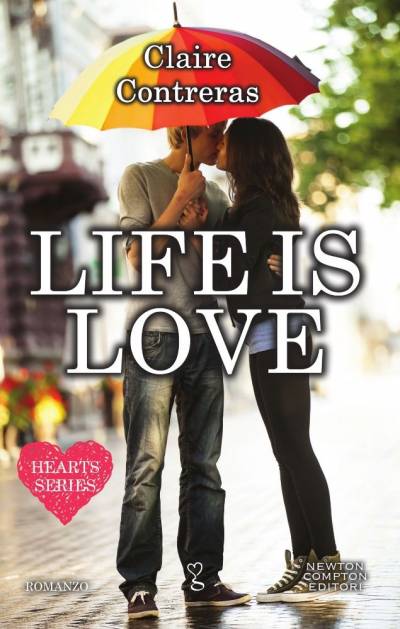 Claire Contreras Life is love - copertina